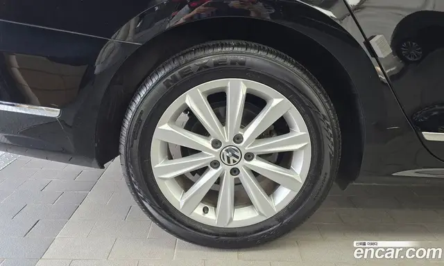 Volkswagen Passat 2015 1.8 автомат (гидро), миниатюра 5 Volkswagen Passat 2015 1.8 автомат (гидро), миниатюра 5