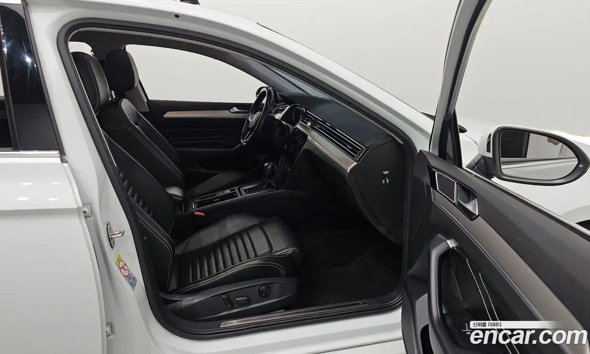 Volkswagen Passat 2022 2.0 автомат (гидро), фото 18 Volkswagen Passat 2022 2.0 автомат (гидро), фото 18