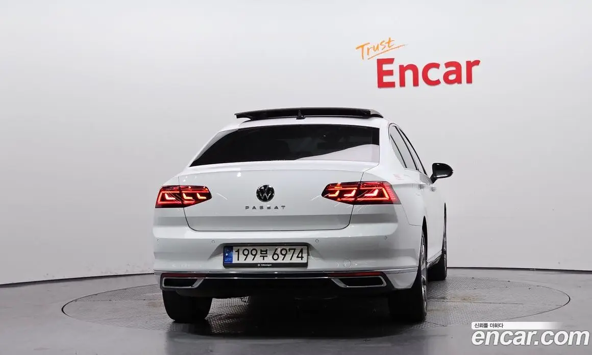 Volkswagen Passat 2022 2.0 автомат (гидро), фото 4 Volkswagen Passat 2022 2.0 автомат (гидро), фото 4