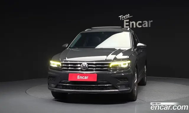 Volkswagen Tiguan 2018 2.0 автомат (гидро), миниатюра 3 Volkswagen Tiguan 2018 2.0 автомат (гидро), миниатюра 3