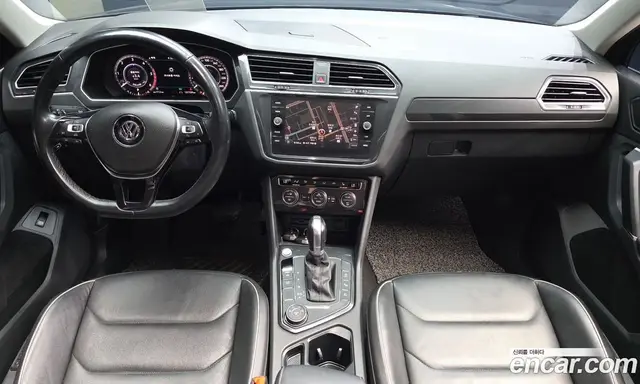 Volkswagen Tiguan 2018 2.0 автомат (гидро), миниатюра 7 Volkswagen Tiguan 2018 2.0 автомат (гидро), миниатюра 7