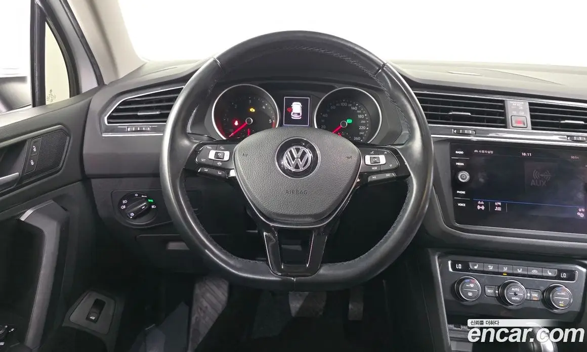 Volkswagen Tiguan 2020 2.0 автомат (гидро), фото 19 Volkswagen Tiguan 2020 2.0 автомат (гидро), фото 19