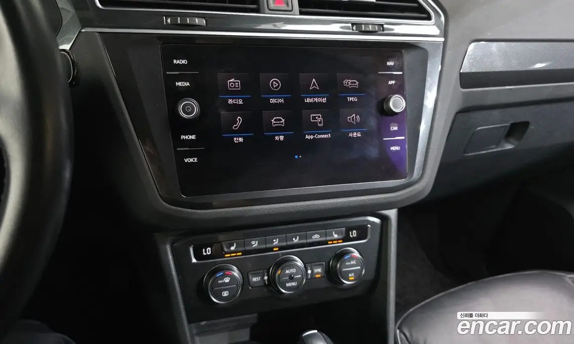 Volkswagen Tiguan 2020 2.0 автомат (гидро), фото 21 Volkswagen Tiguan 2020 2.0 автомат (гидро), фото 21
