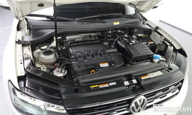 Volkswagen Tiguan 2020 2.0 автомат (гидро), миниатюра 6 Volkswagen Tiguan 2020 2.0 автомат (гидро), миниатюра 6