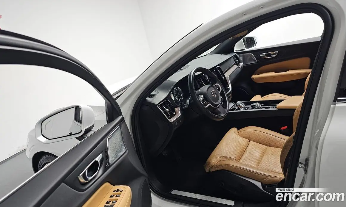 Volvo S60 2021 2.0 автомат (гидро), фото 13 Volvo S60 2021 2.0 автомат (гидро), фото 13