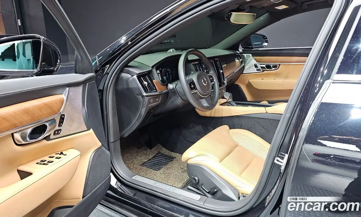 Volvo S90 2019 2.0 автомат (гидро), фото 13 Volvo S90 2019 2.0 автомат (гидро), фото 13
