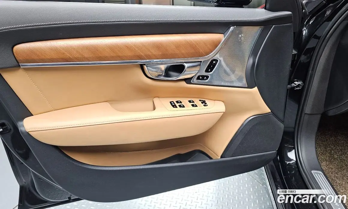 Volvo S90 2019 2.0 автомат (гидро), фото 14 Volvo S90 2019 2.0 автомат (гидро), фото 14