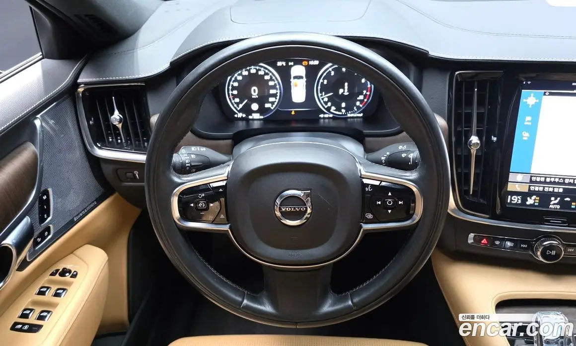 Volvo S90 2021 2.0 автомат (гидро), фото 13 Volvo S90 2021 2.0 автомат (гидро), фото 13