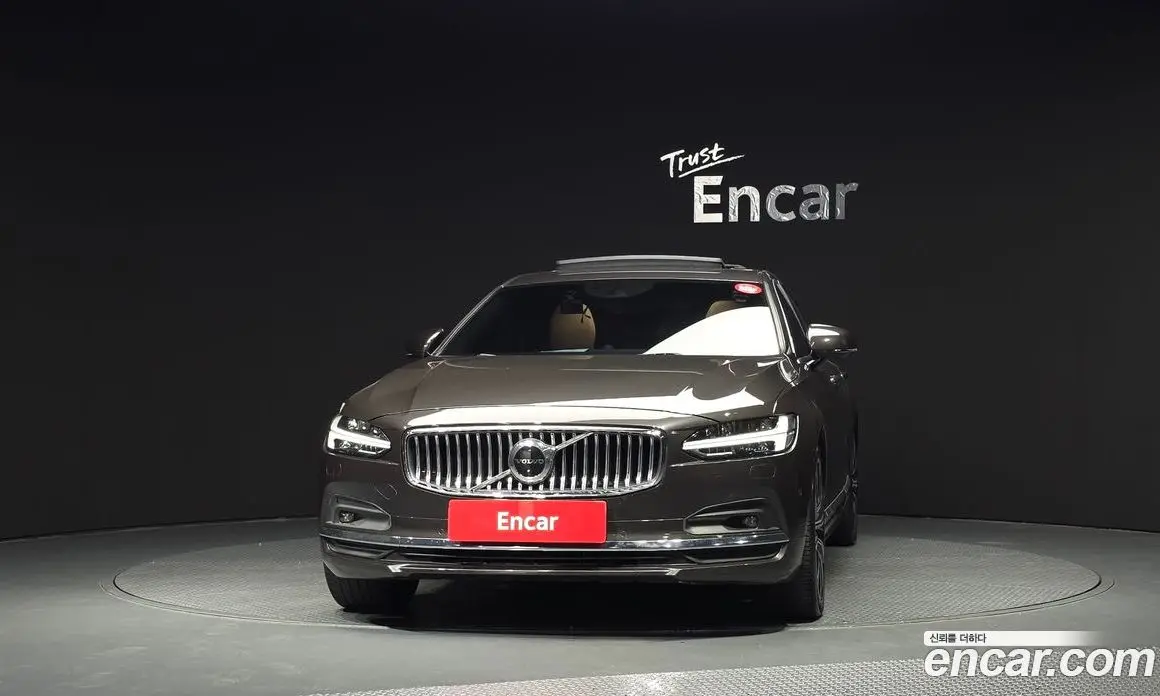 Volvo S90 2021 2.0 автомат (гидро), фото 3 Volvo S90 2021 2.0 автомат (гидро), фото 3