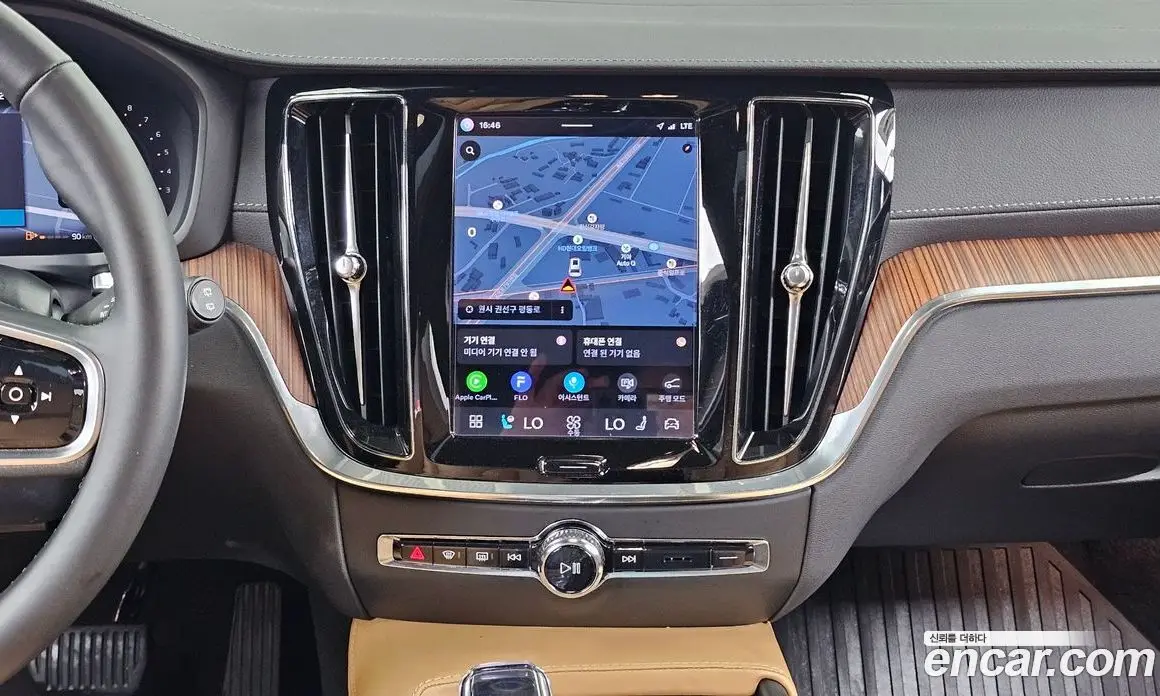 Volvo V60 2024 2.0 автомат (гидро), фото 20 Volvo V60 2024 2.0 автомат (гидро), фото 20