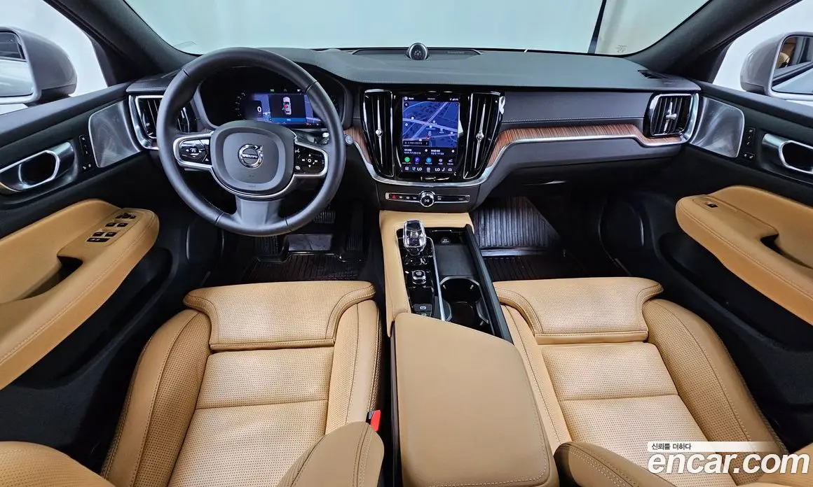 Volvo V60 2024 2.0 автомат (гидро), фото 10 Volvo V60 2024 2.0 автомат (гидро), фото 10