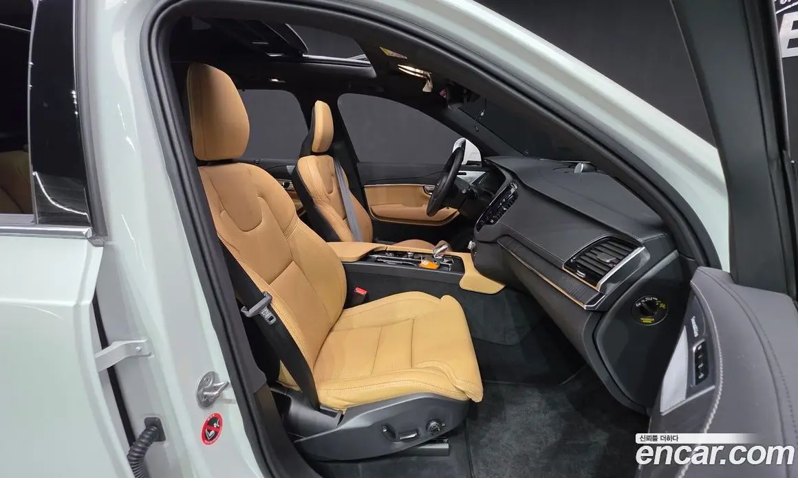 Volvo XC90 2025 2.0 автомат (гидро), фото 13 Volvo XC90 2025 2.0 автомат (гидро), фото 13