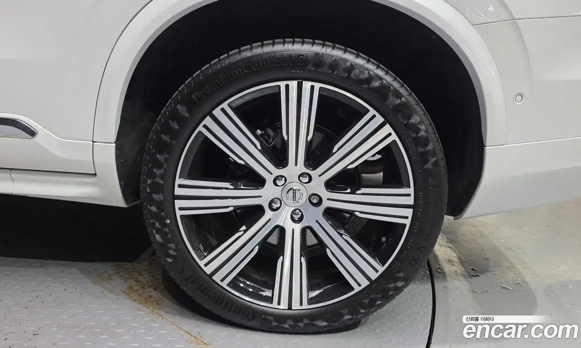 Volvo XC90 2025 2.0 автомат (гидро), фото 7 Volvo XC90 2025 2.0 автомат (гидро), фото 7