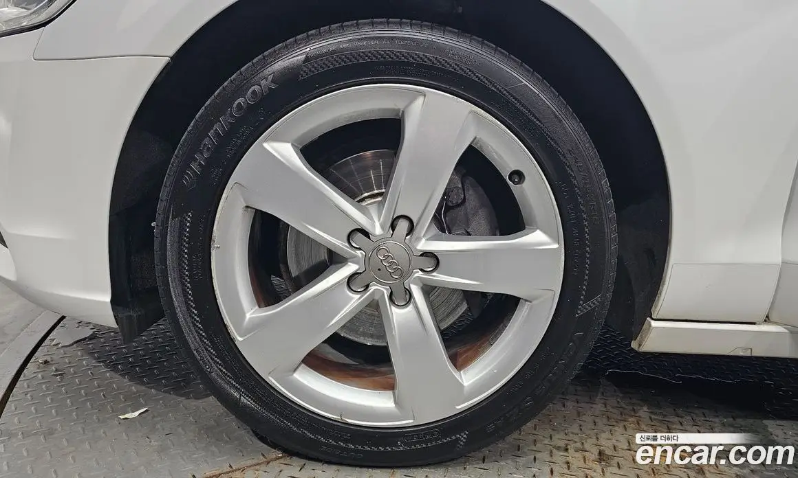 Audi A6 2015 2.0 автомат (гидро), фото 5 Audi A6 2015 2.0 автомат (гидро), фото 5