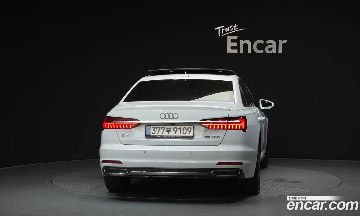 Audi A6 2021 2.0 автомат (гидро), фото 4