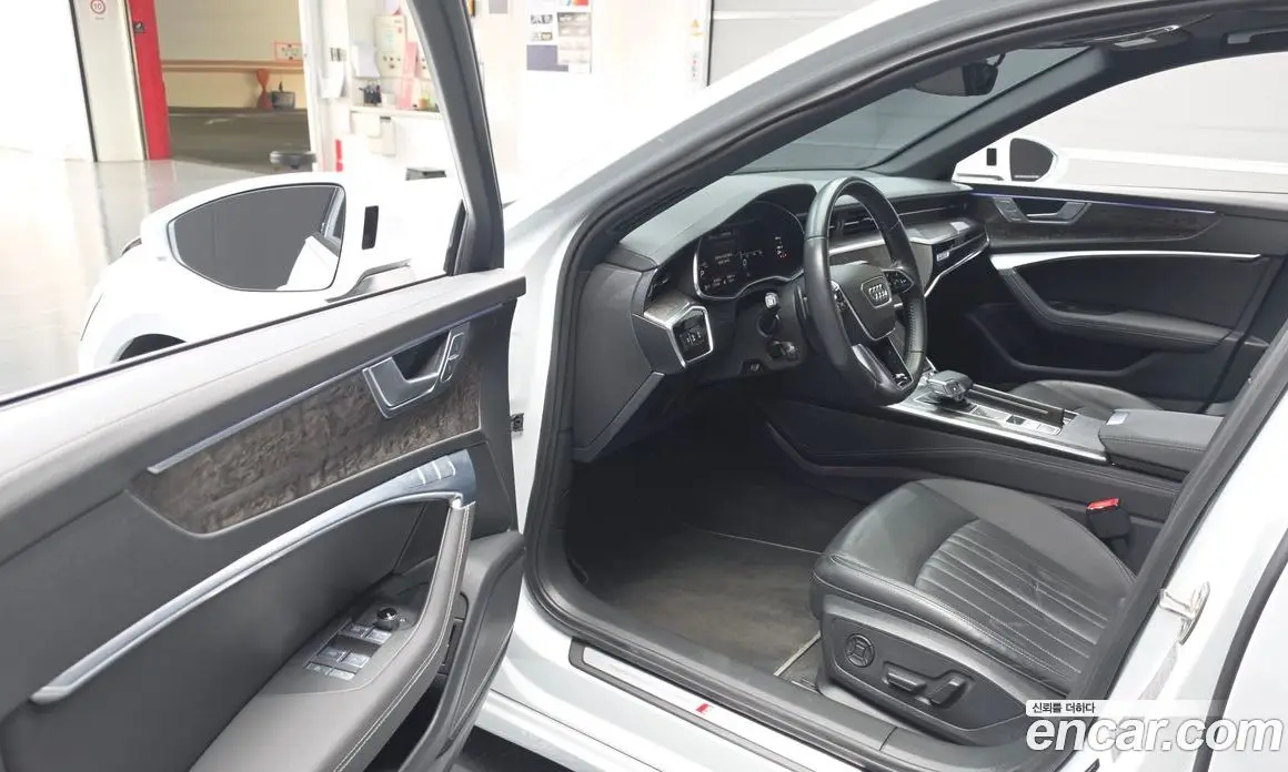 Audi A6 2021 3.0 автомат (гидро), фото 13 Audi A6 2021 3.0 автомат (гидро), фото 13