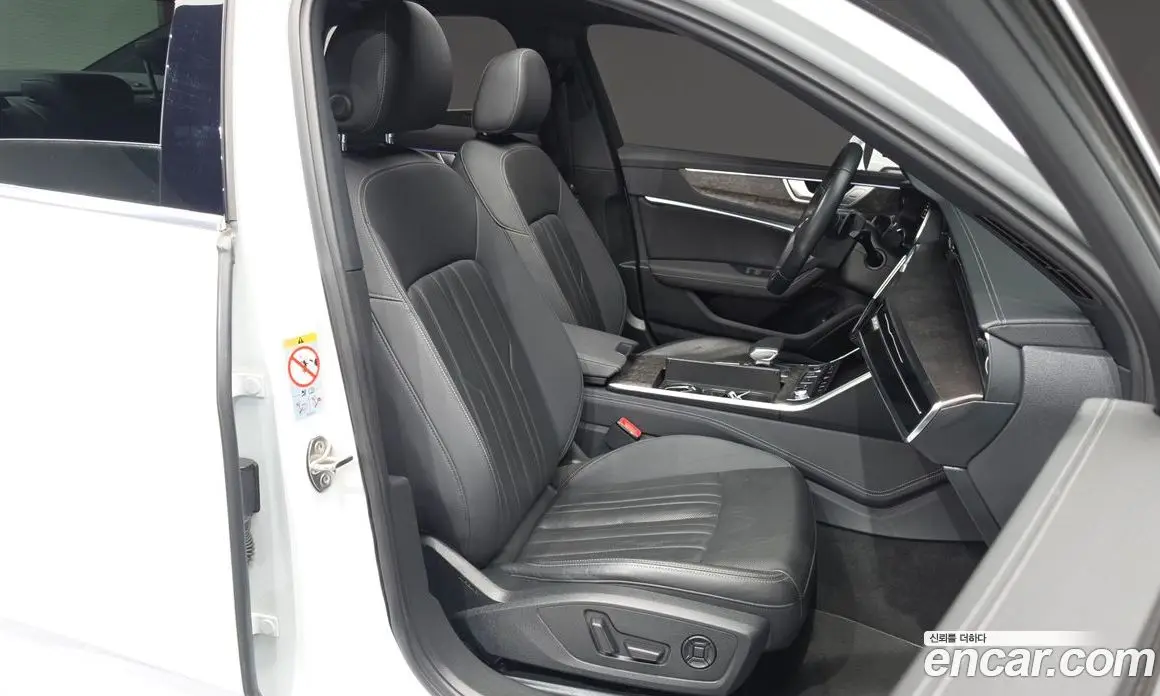 Audi A6 2021 3.0 автомат (гидро), фото 16 Audi A6 2021 3.0 автомат (гидро), фото 16