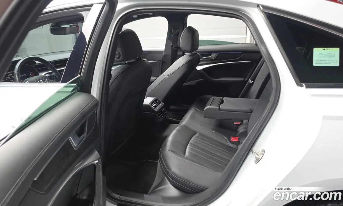 Audi A6 2021 3.0 автомат (гидро), фото 17 Audi A6 2021 3.0 автомат (гидро), фото 17