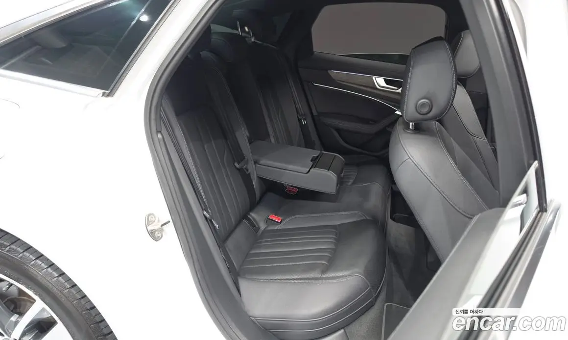 Audi A6 2021 3.0 автомат (гидро), фото 18 Audi A6 2021 3.0 автомат (гидро), фото 18