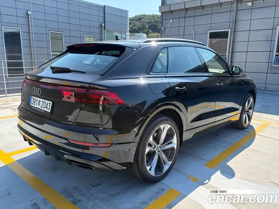 Audi Q8 2026 3.0 автомат (гидро), фото 6 Audi Q8 2026 3.0 автомат (гидро), фото 6