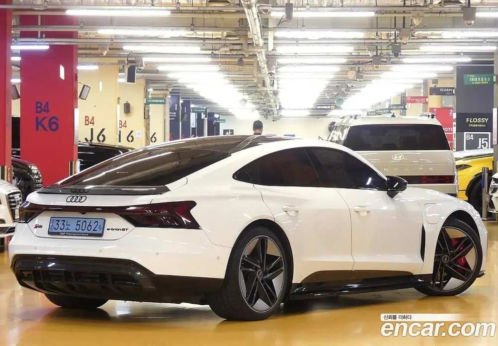 Audi RS e-tron GT 2022 0.1 автомат (гидро), фото 3 Audi RS e-tron GT 2022 0.1 автомат (гидро), фото 3