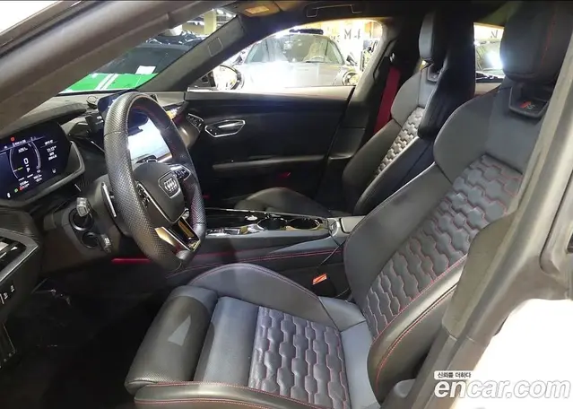 Audi RS e-tron GT 2022 0.1 автомат (гидро), миниатюра 10 Audi RS e-tron GT 2022 0.1 автомат (гидро), миниатюра 10