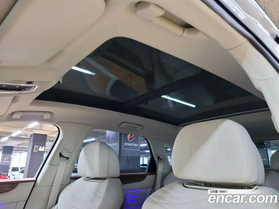 Bentley Bentayga 2026 4.0 автомат (гидро), фото 17 Bentley Bentayga 2026 4.0 автомат (гидро), фото 17
