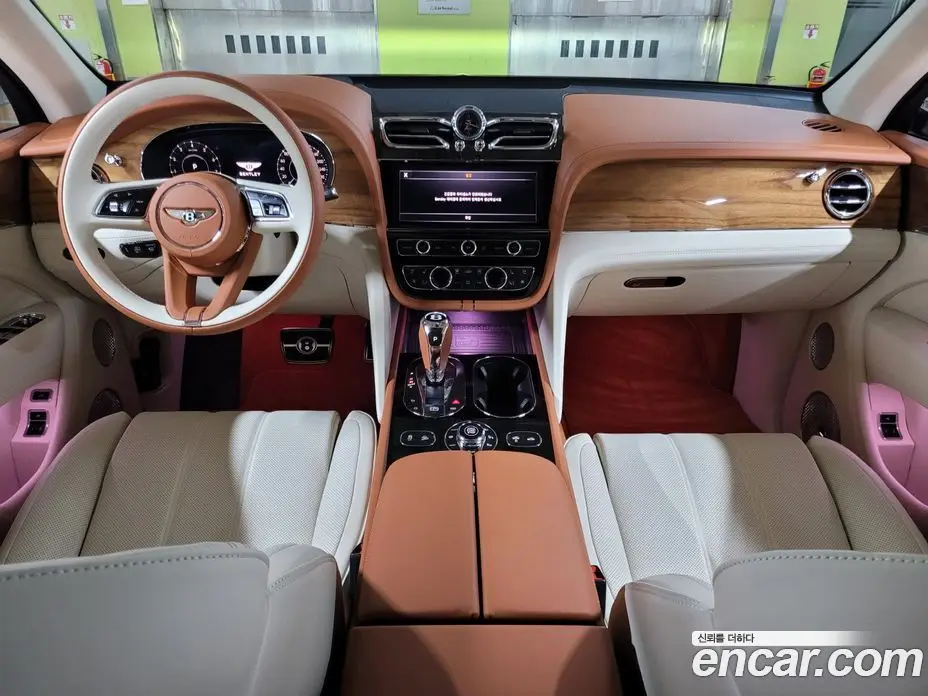Bentley Bentayga 2026 4.0 автомат (гидро), фото 7 Bentley Bentayga 2026 4.0 автомат (гидро), фото 7