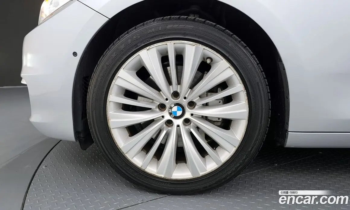 BMW 5 серия 2015 3.0 автомат (гидро), фото 5 BMW 5 серия 2015 3.0 автомат (гидро), фото 5