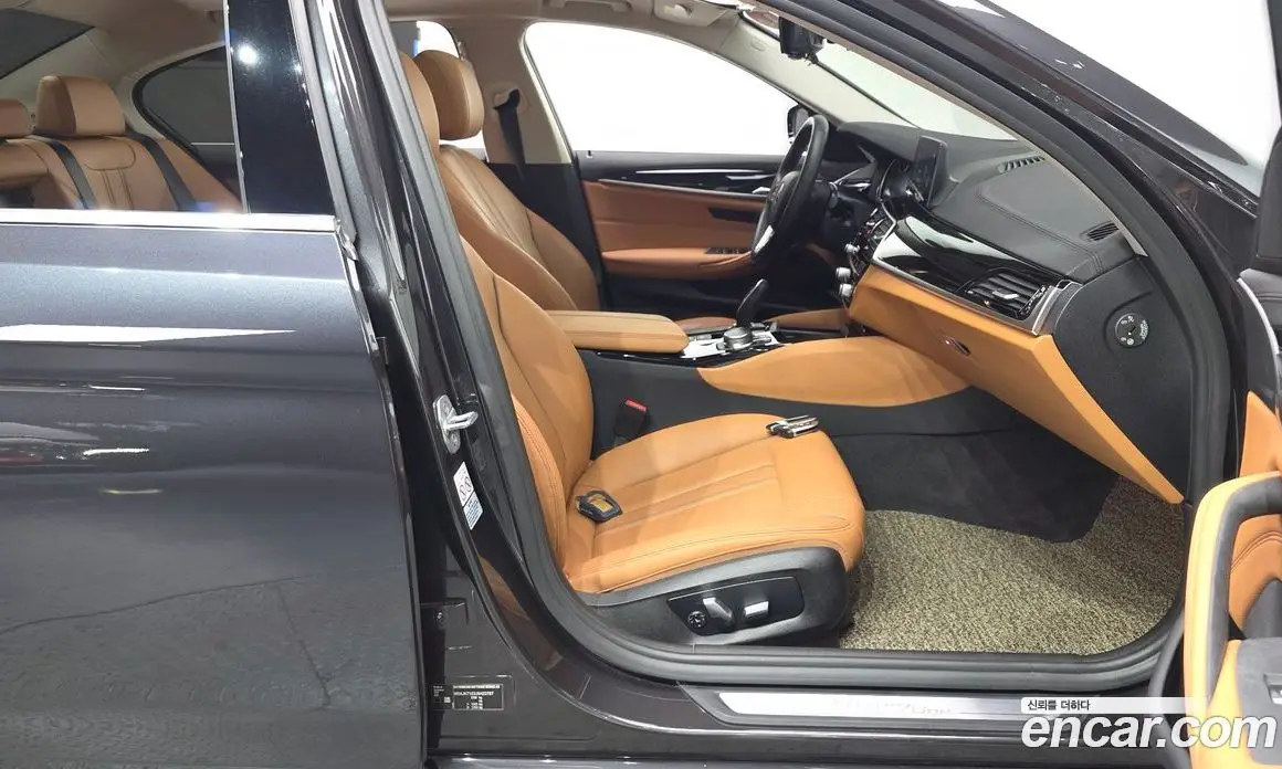 BMW 5 серия 2018 2.0 автомат (гидро), фото 16 BMW 5 серия 2018 2.0 автомат (гидро), фото 16