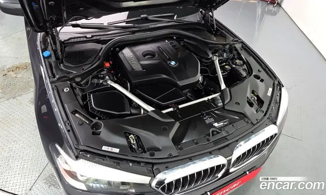 BMW 5 серия 2018 2.0 автомат (гидро), миниатюра 6 BMW 5 серия 2018 2.0 автомат (гидро), миниатюра 6
