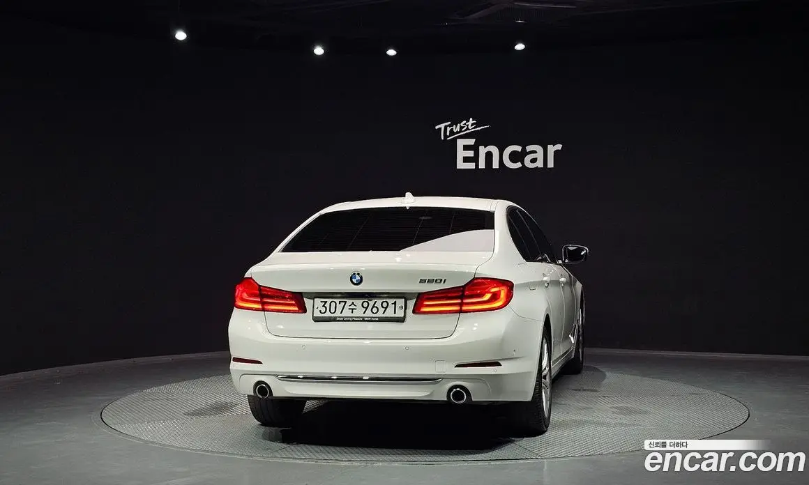 BMW 5 серия 2020 2.0 автомат (гидро), фото 4