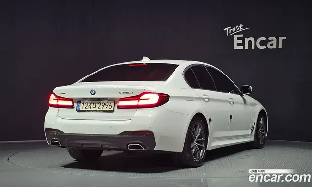 BMW 5 серия 2021 2.0 автомат (гидро), миниатюра 2