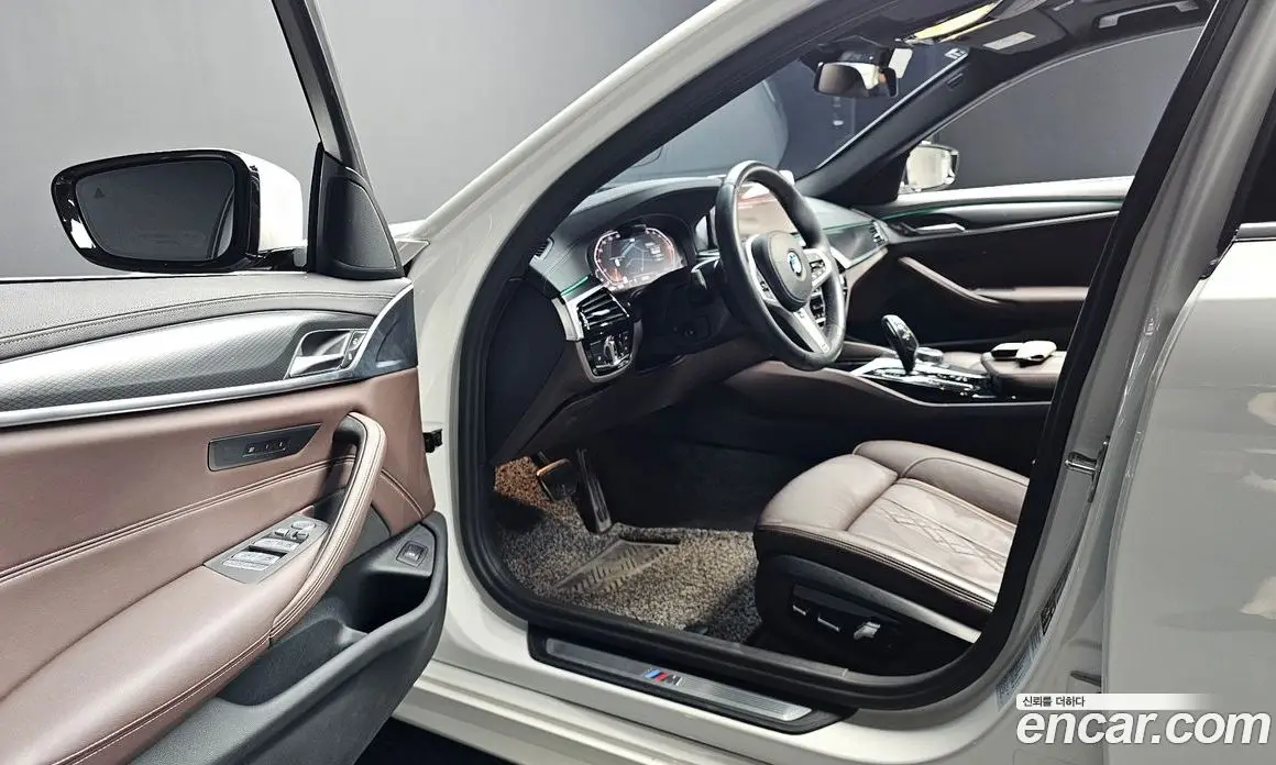 BMW 5 серия 2023 2.0 автомат (гидро), фото 10 BMW 5 серия 2023 2.0 автомат (гидро), фото 10