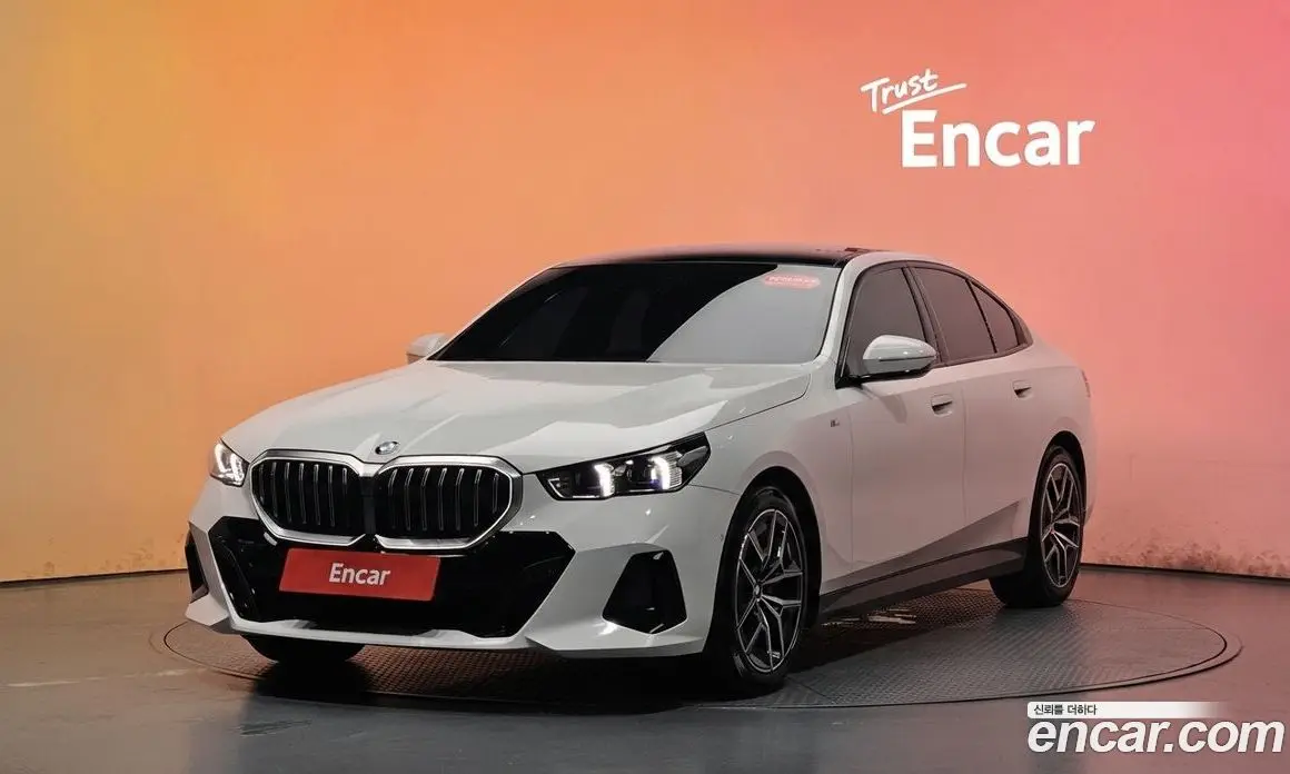 BMW 5 серия 2024 2.0 автомат (гидро), фото 34 BMW 5 серия 2024 2.0 автомат (гидро), фото 34