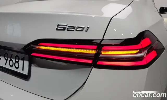 BMW 5 серия 2024 2.0 автомат (гидро), миниатюра 8 BMW 5 серия 2024 2.0 автомат (гидро), миниатюра 8