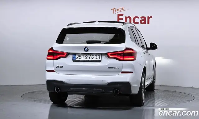 BMW X3 2021 2.0 автомат (гидро), миниатюра 4