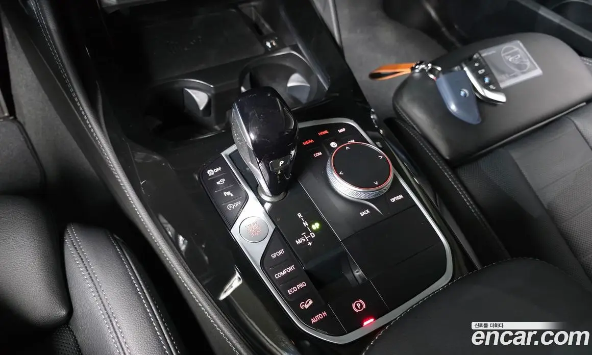 BMW X4 2025 2.0 автомат (гидро), фото 12