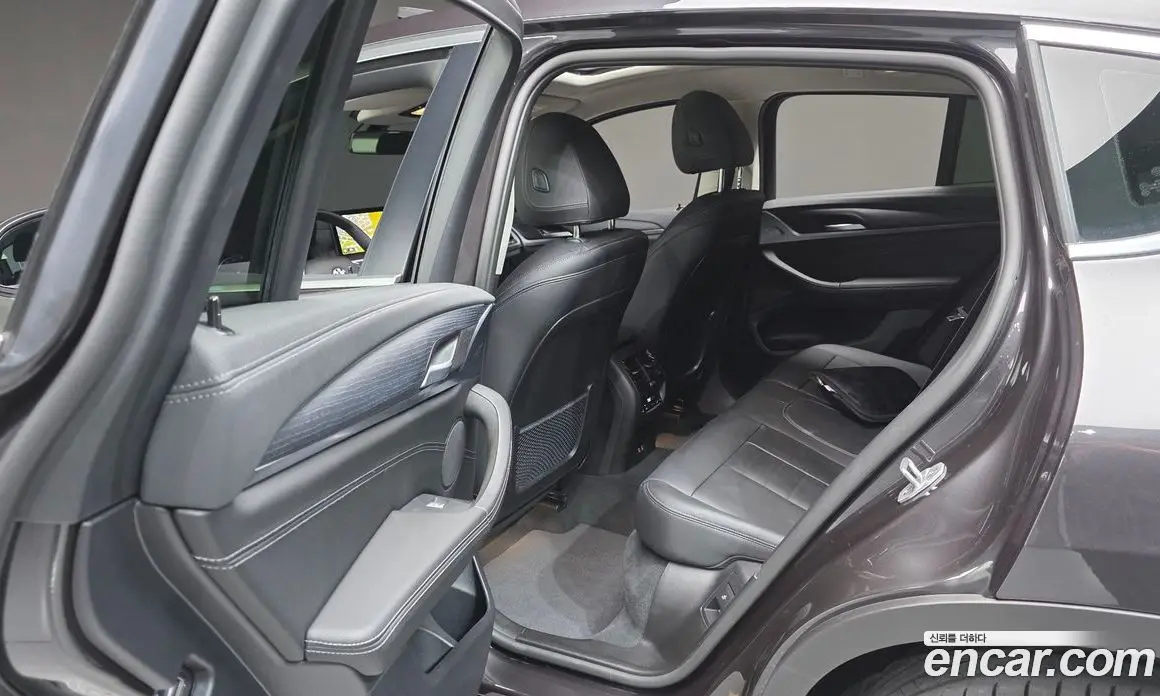 BMW X4 2025 2.0 автомат (гидро), фото 29
