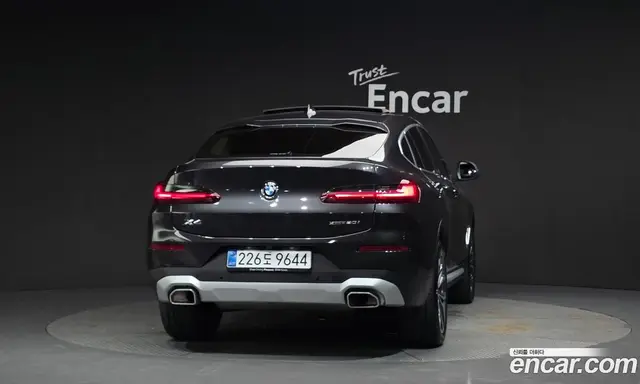 BMW X4 2025 2.0 автомат (гидро), миниатюра 4