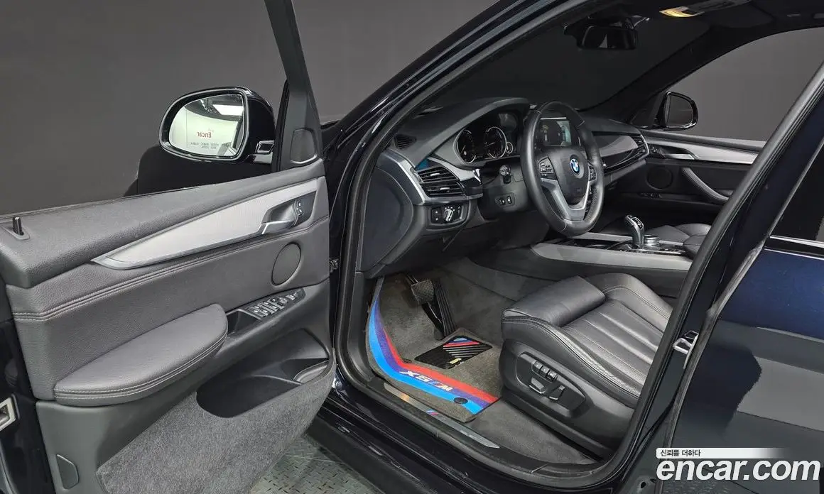 BMW X5 2018 3.0 автомат (гидро), фото 10