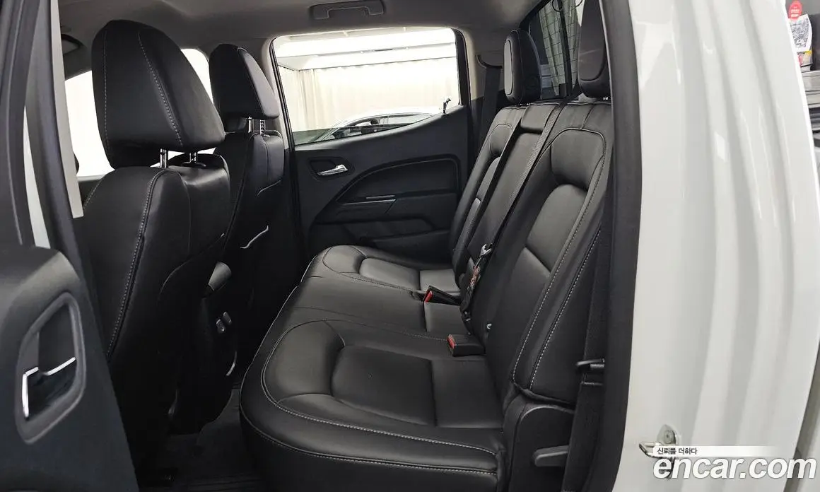 Chevrolet Colorado 2022 3.6 автомат (гидро), фото 16