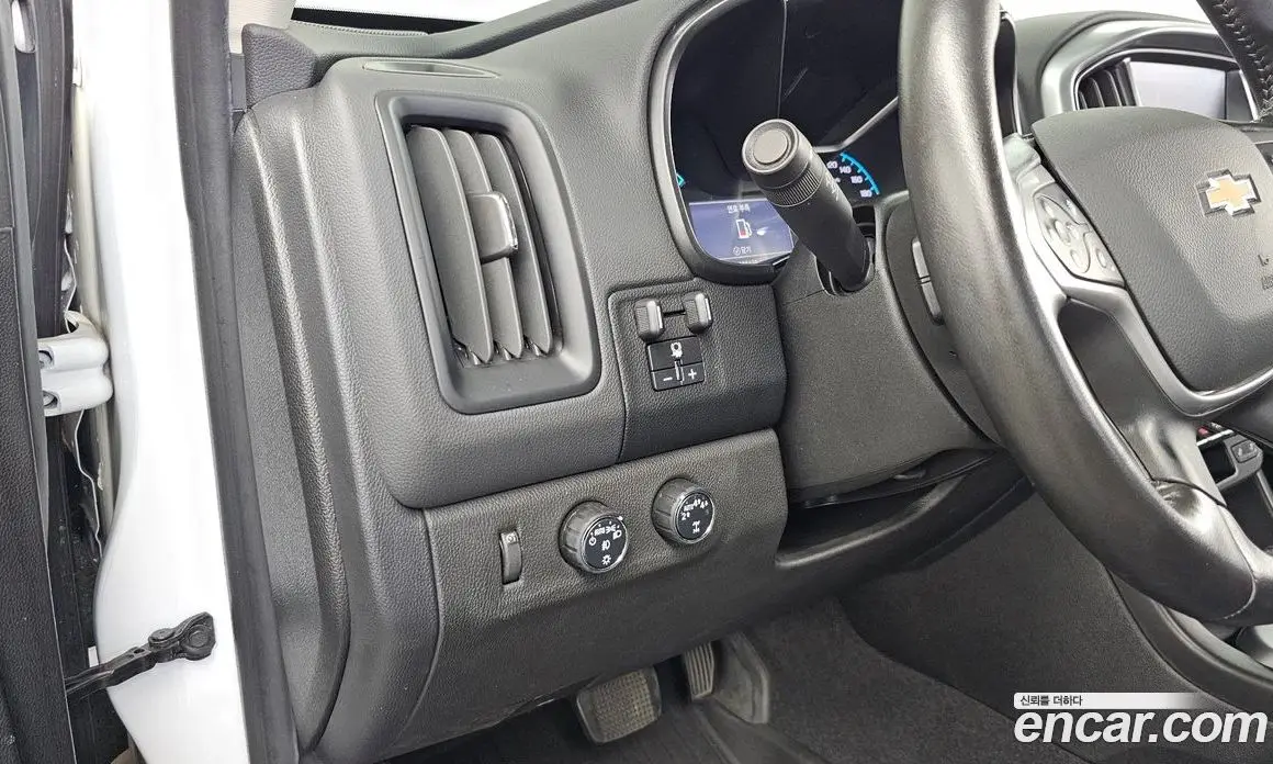 Chevrolet Colorado 2022 3.6 автомат (гидро), фото 24