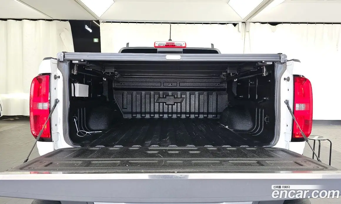 Chevrolet Colorado 2022 3.6 автомат (гидро), фото 26