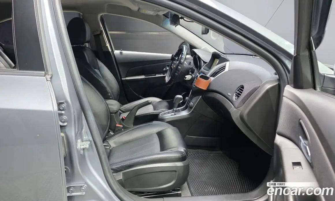 Chevrolet Cruze 2015 1.8 автомат (гидро), фото 16