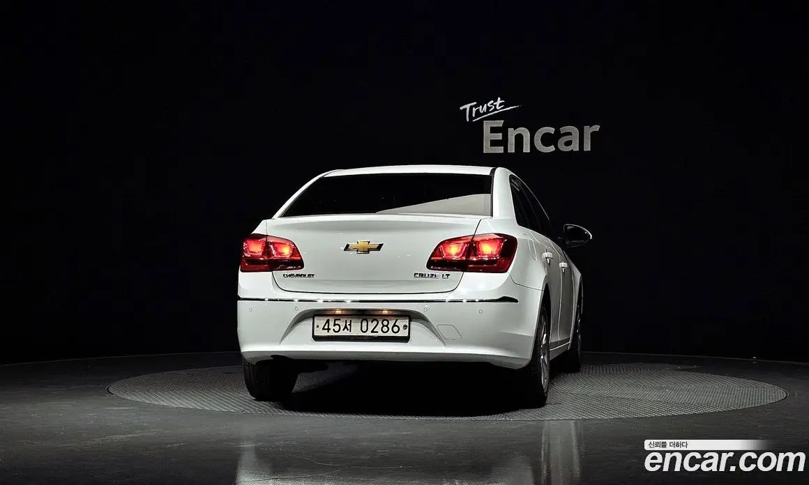 Chevrolet Cruze 2016 1.8 автомат (гидро), фото 4 Chevrolet Cruze 2016 1.8 автомат (гидро), фото 4
