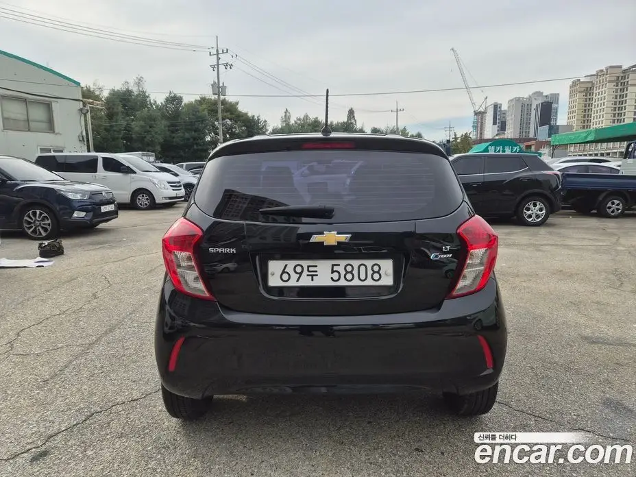 Chevrolet Spark 2016 1.0 автомат (гидро), фото 8 Chevrolet Spark 2016 1.0 автомат (гидро), фото 8