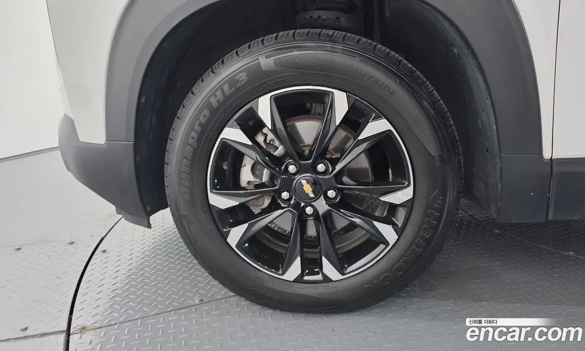 Chevrolet TrailBlazer 2022 1.3 автомат (гидро), фото 5