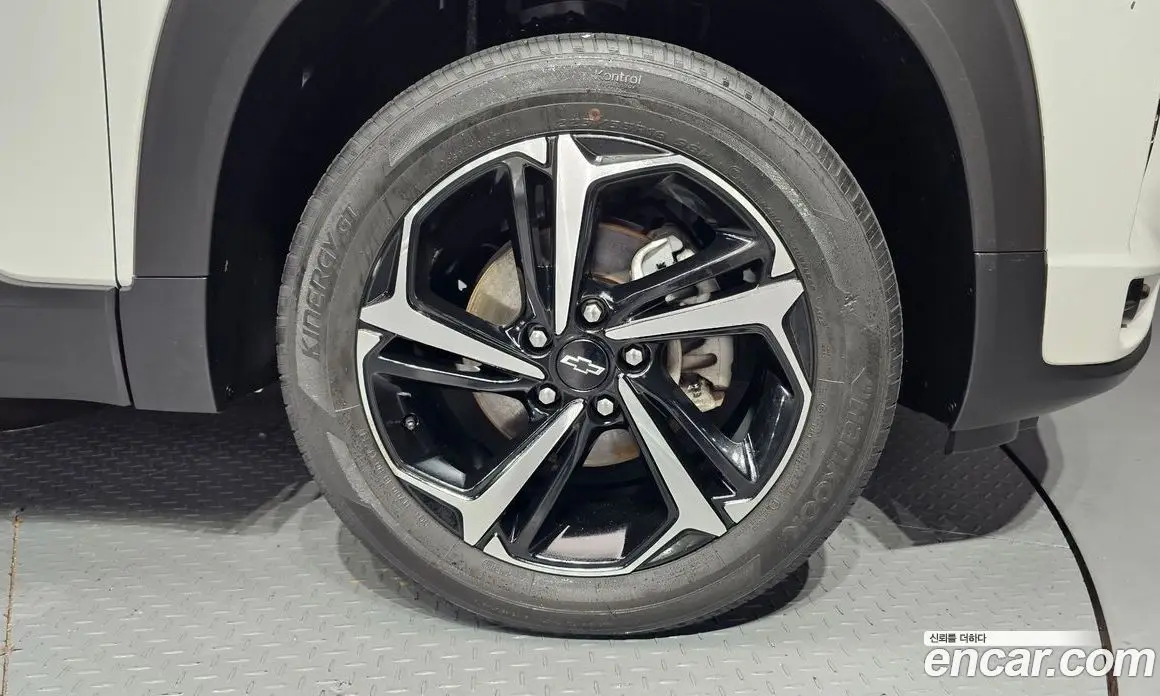 Chevrolet TrailBlazer 2023 1.3 автомат (гидро), фото 7