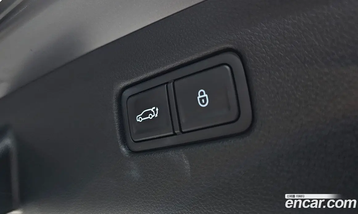 Genesis GV70 2022 2.5 автомат (гидро), фото 25 Genesis GV70 2022 2.5 автомат (гидро), фото 25